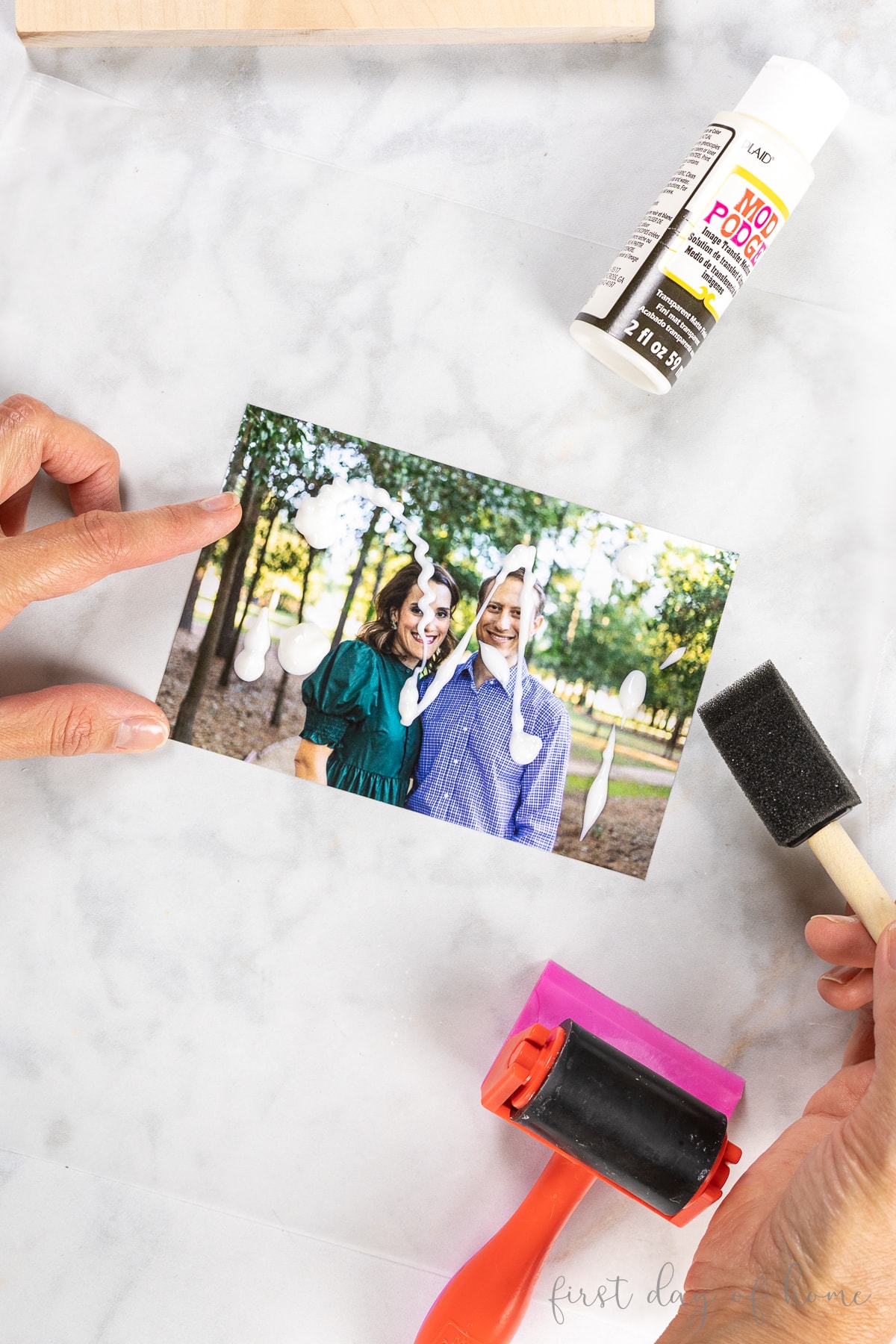 Amazing DIY Photo Transfer to Wood: A Beginner's Guide